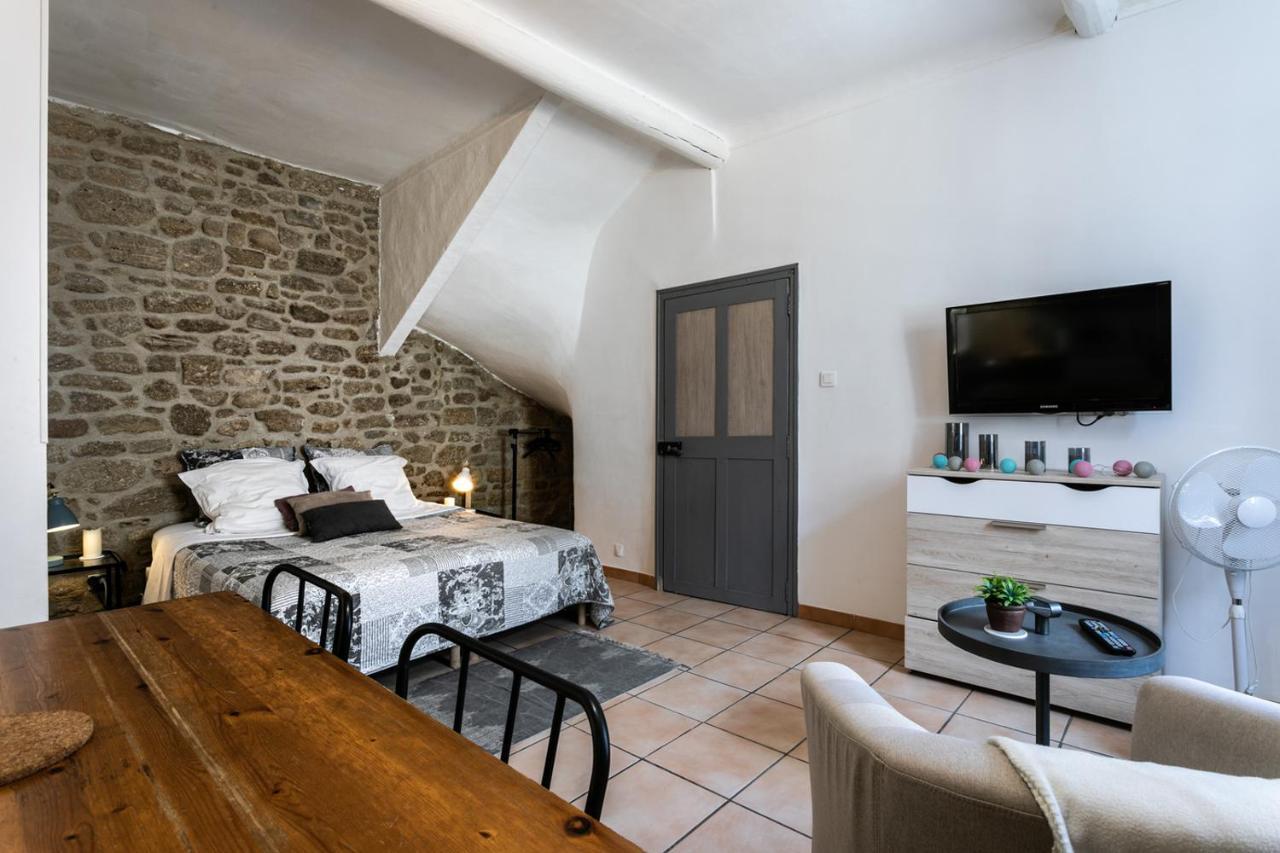 Au Coeur Du Vieux Village Saint-Chamas Eksteriør bilde