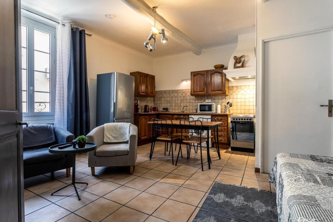 Au Coeur Du Vieux Village Saint-Chamas Eksteriør bilde
